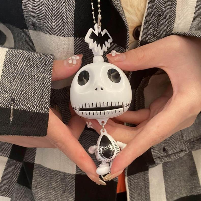 🎃 Spooky Pull-String Skeleton Keychain💀
